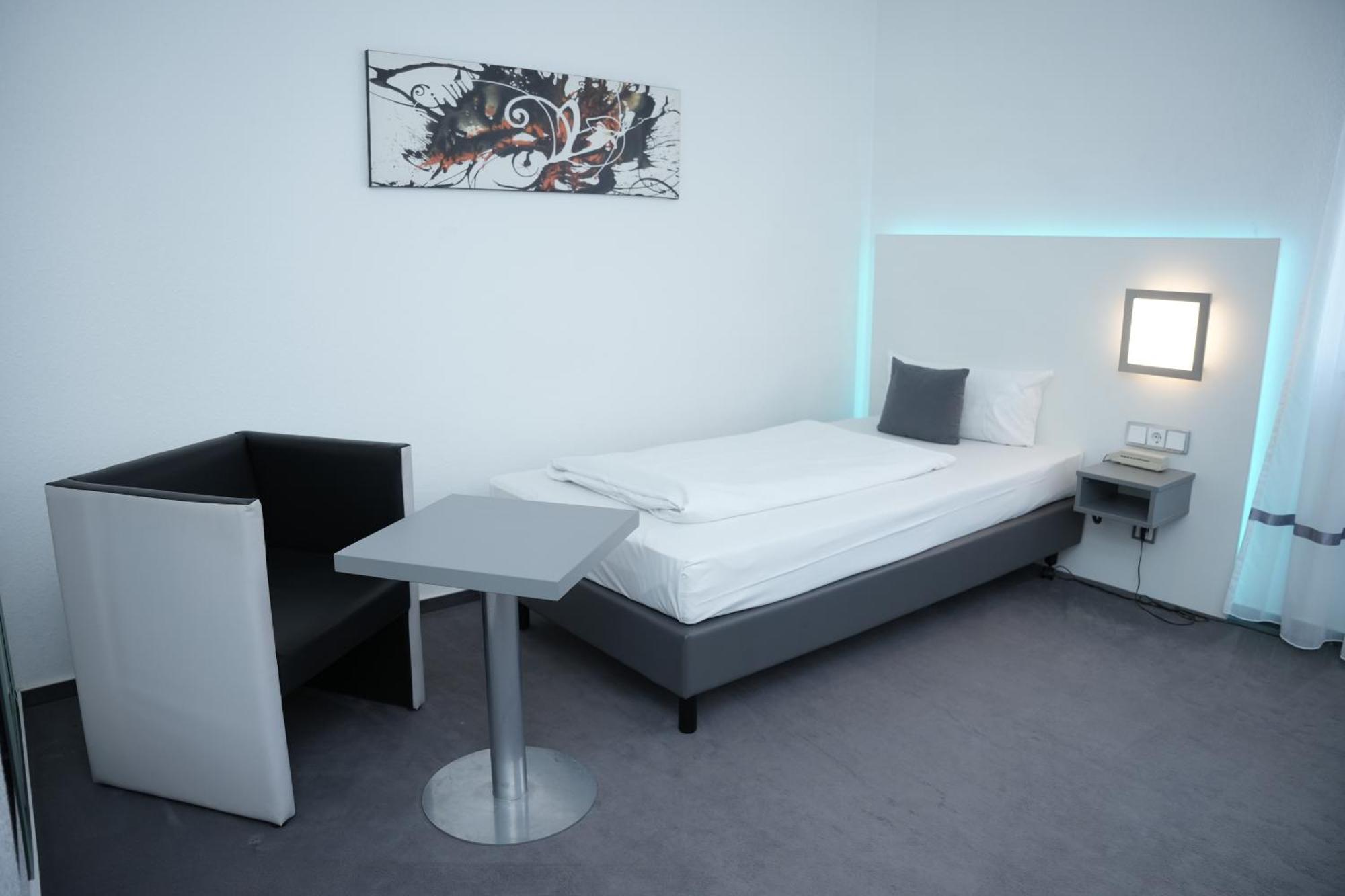 Weber Hotel مانهايم المظهر الخارجي الصورة