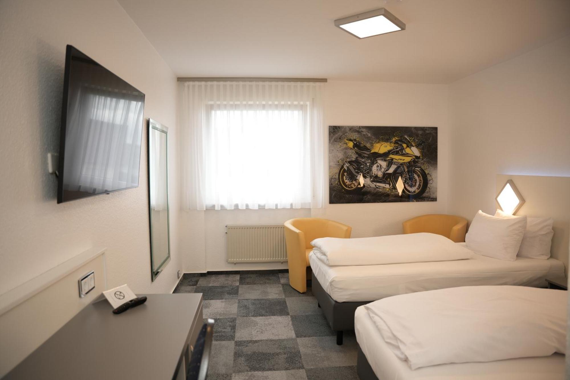 Weber Hotel مانهايم المظهر الخارجي الصورة