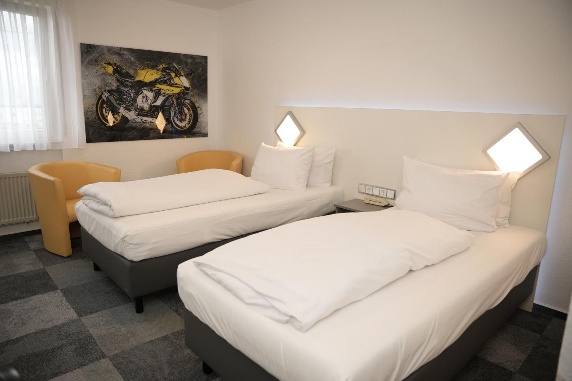 Weber Hotel مانهايم المظهر الخارجي الصورة