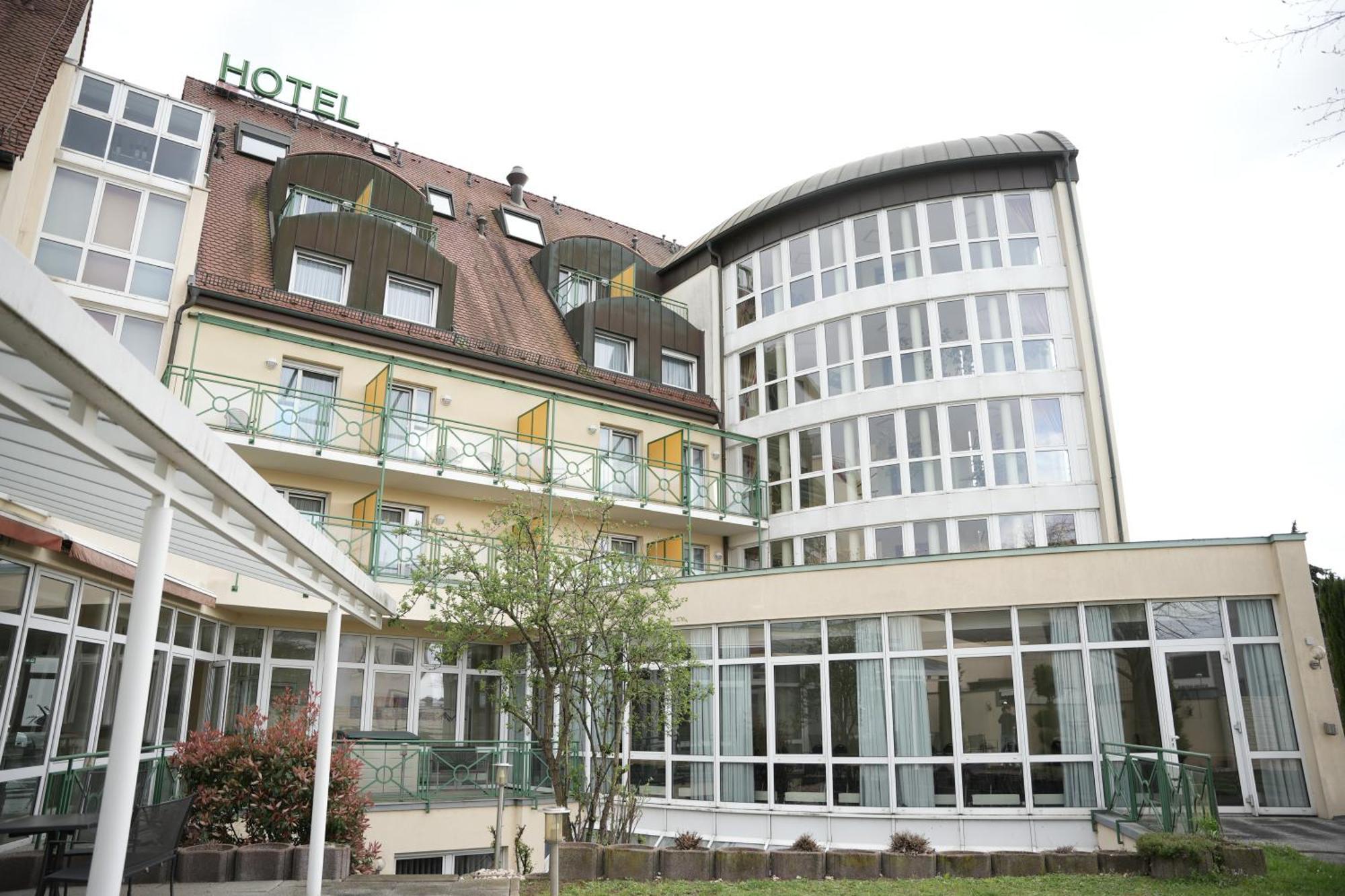Weber Hotel مانهايم المظهر الخارجي الصورة